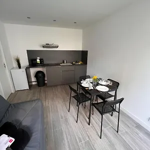  Appartement Les Jardins Marseillais 4 - 4 Personnes - Plages Calanques- Stade Vélodrome - Hôpital La Timone